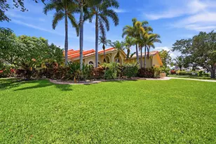 9700 NW 48th Dr, Coral Springs, FL 33076 - Photo 3