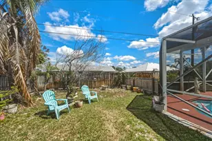 437 SW Kaabe Ave, Port Saint Lucie, FL 34953 - Photo 25