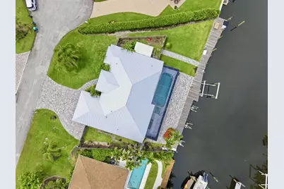 117 Queen Elizabeth Court, Hutchinson Island, FL 34949 - Photo 15