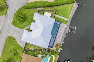117 Queen Elizabeth Ct, Hutchinson Island, FL 34949 - Photo 15