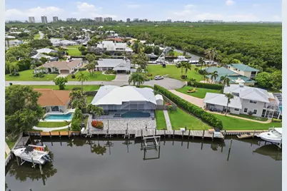 117 Queen Elizabeth Court, Hutchinson Island, FL 34949 - Photo 1