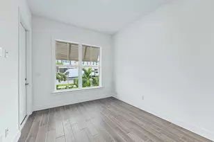 146 Parkside Wy, Royal Palm Beach, FL 33414 - Photo 3