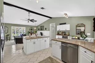 1945 Lynton Cir, Wellington, FL 33414 - Photo 23