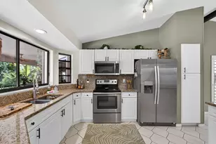 1945 Lynton Cir, Wellington, FL 33414 - Photo 23