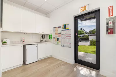 6500 S Dixie Highway #C, West Palm Beach, FL 33405 - Photo 17
