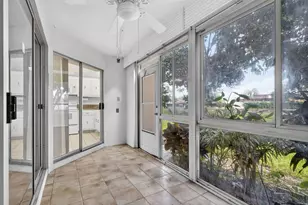 3524 Via Poinciana, Lake Worth, FL 33467 - Photo 9