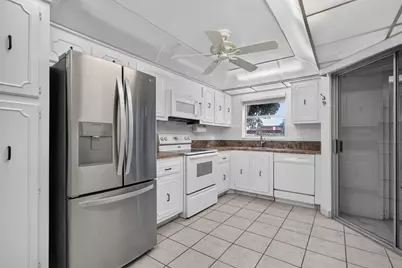 3524 Via Poinciana #Apt 104, Lake Worth, FL 33467 - Photo 11