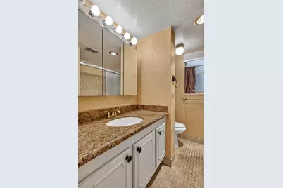3524 Via Poinciana #Apt 104, Lake Worth, FL 33467 - Photo 17