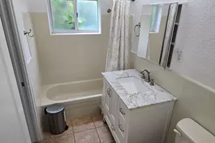 5631 NE 5th Terrace, Oakland Park, FL 33334 - Photo 15