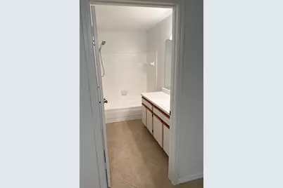 2647 NW 33rd Street #2305, Oakland Park, FL 33309 - Photo 11