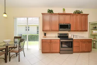 8825 Champions Way, Port Saint Lucie, FL 34986 - Photo 17
