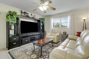 400 Fern St, Jupiter, FL 33458 - Photo 1
