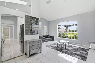 102 NW Peach St, Port Saint Lucie, FL 34983 - Photo 11