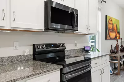 4997 Avalon Park Boulevard, Wesley Chapel, FL 33545 - Photo 17