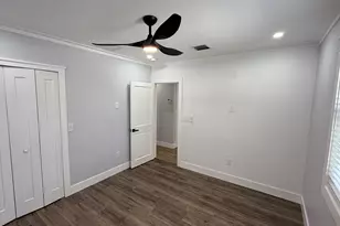 118 SW 7th St, Delray Beach, FL 33444 - Photo 11