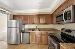 5570 Tamberlane Cir, Palm Beach Gardens, FL 33418 - Photo 3