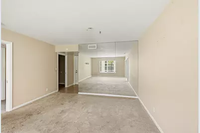 5570 Tamberlane Circle #229, Palm Beach Gardens, FL 33418 - Photo 9