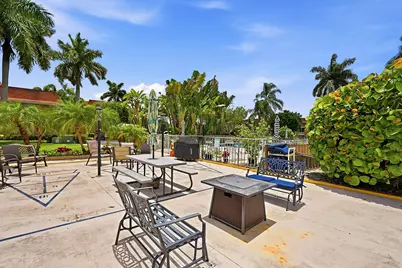 5570 Tamberlane Circle #229, Palm Beach Gardens, FL 33418 - Photo 21