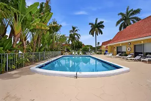 5570 Tamberlane Cir, Palm Beach Gardens, FL 33418 - Photo 23