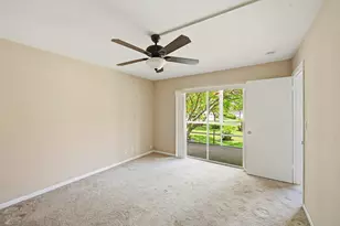 5570 Tamberlane Cir, Palm Beach Gardens, FL 33418 - Photo 11