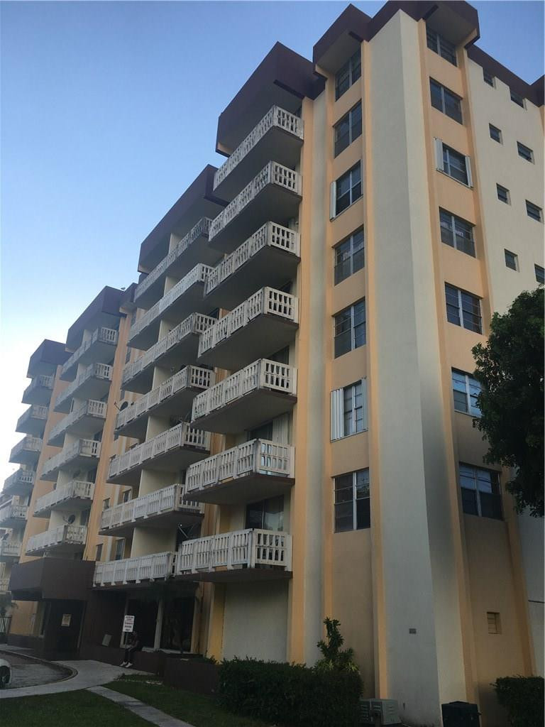 15600 NW 7th Ave #421 - 15600 NW 7th Ave #421, Miami, FL 33169 Luxury Property | Jose Angel Pina