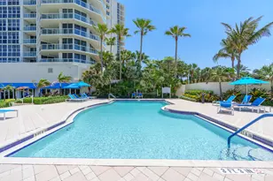6051 N Ocean Dr, Hollywood, FL 33019 - Photo 49
