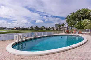 2500 NE 48th Ln, Fort Lauderdale, FL 33308 - Photo 5