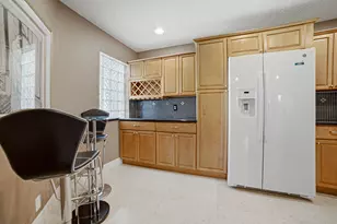 5475 Verona, Boynton Beach, FL 33437 - Photo 9