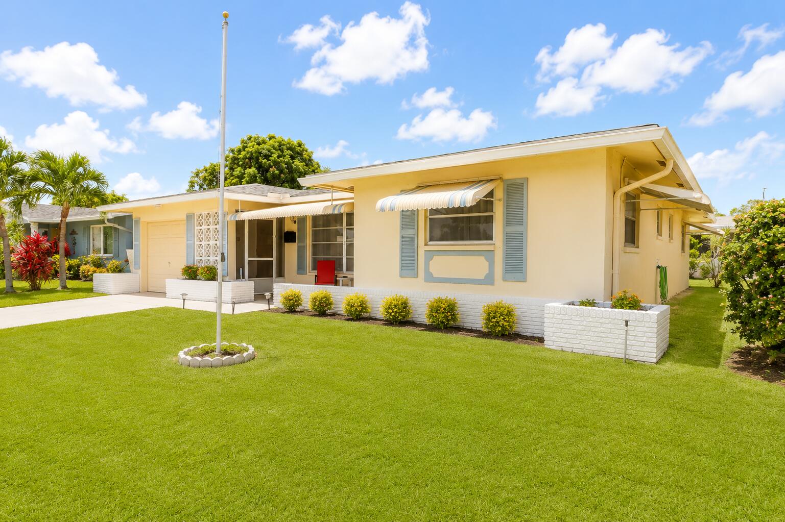 4911 NW 55th St - 4911 NW 55th St, Tamarac, FL 33319 Luxury Property | Jose Angel Pina