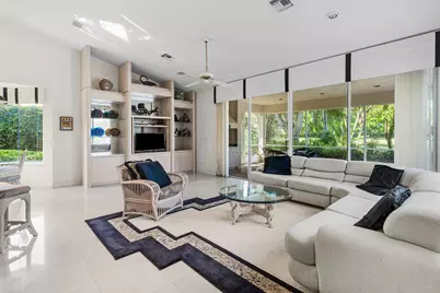 17571 Bocaire Way, Boca Raton, FL 33487 - Photo 13