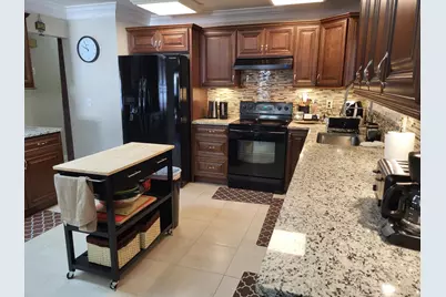 702 SW Belmont Circle, Port Saint Lucie, FL 34953 - Photo 17