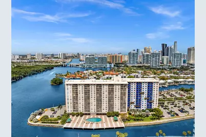 400 Kings Point Drive #1628, Sunny Isles Beach, FL 33160 - Photo 5