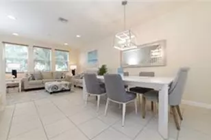 820 Millbrae Ct, West Palm Beach, FL 33401 - Photo 3
