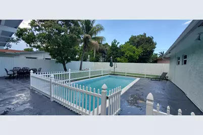 3800 NE 4th Avenue, Deerfield Beach, FL 33064 - Photo 7