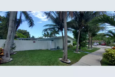 3800 NE 4th Avenue, Deerfield Beach, FL 33064 - Photo 5