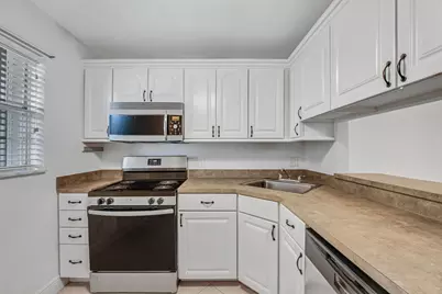 12013 Greenway Circle S, Royal Palm Beach, FL 33411 - Photo 9