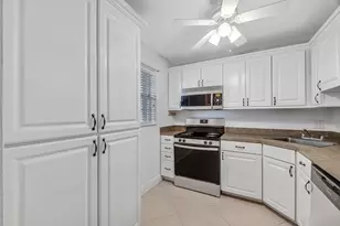 12013 Greenway Cir S, Royal Palm Beach, FL 33411 - Photo 5