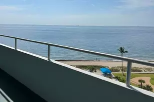 4050 N Ocean Dr, Lauderdale by the Sea, FL 33308 - Photo 3