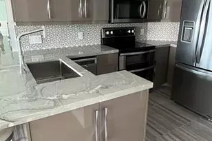 4050 N Ocean Dr N, Lauderdale by the Sea, FL 33308 - Photo 13