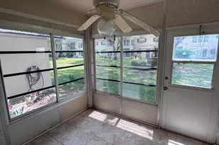 5660 SW 3rd Pl, Margate, FL 33068 - Photo 9