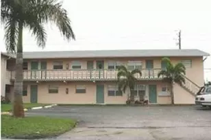 270 NE 40th Street NE, Oakland Park, FL 33334 - Photo 1
