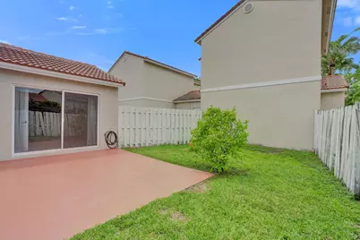 17866 SW 10th Lane, Pembroke Pines, FL 33029 - Photo 41