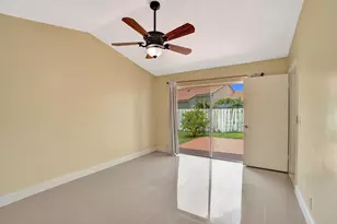 17866 SW 10th Ln, Pembroke Pines, FL 33029 - Photo 15