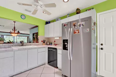 7156 Pine Bluff Drive, Lake Worth, FL 33467 - Photo 19