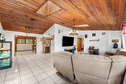 16355 Lancashire Drive E, Loxahatchee, FL 33470 - Photo 11