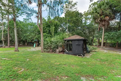 16355 Lancashire Drive E, Loxahatchee, FL 33470 - Photo 25