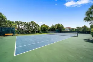 2707 Biarritz Dr, Palm Beach Gardens, FL 33410 - Photo 55