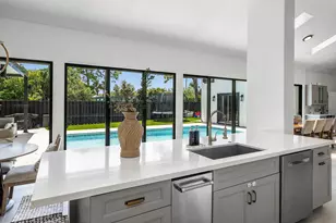2707 Biarritz Dr, Palm Beach Gardens, FL 33410 - Photo 17
