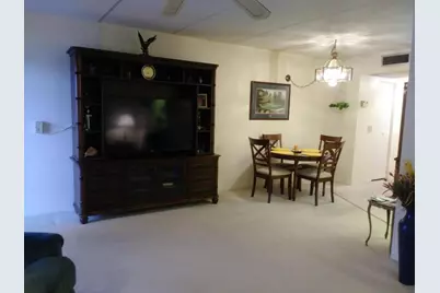 300 Village Green Circle S #302, Palm Springs, FL 33461 - Photo 13