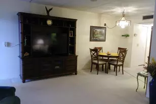 300 Village Green Cir S, Palm Springs, FL 33461 - Photo 13